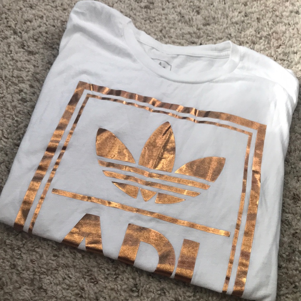 Adidas T-shirt